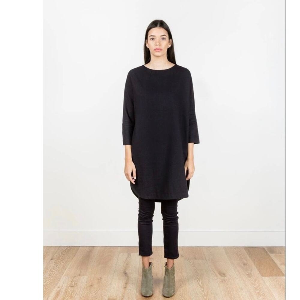 Black Crane Painter Dress
Women’s Size Large